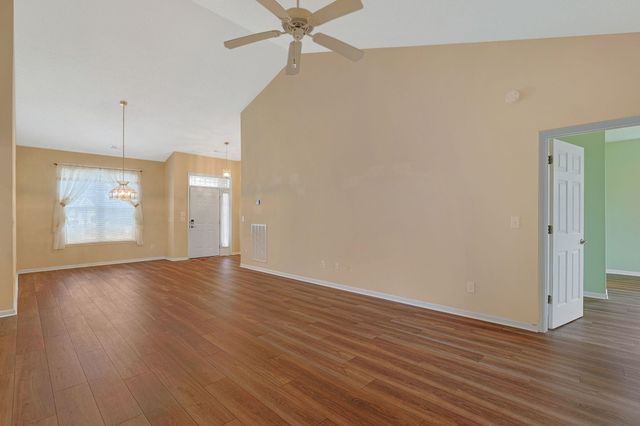 1212 Loblolly Ln., Conway, SC 29526