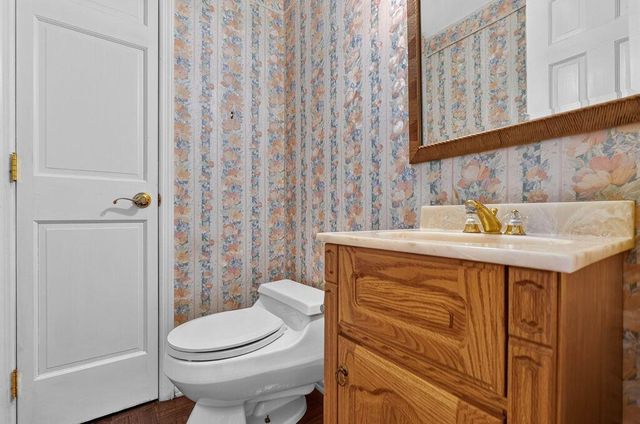 2438 Hardesty Drive S, Columbus, OH 43204