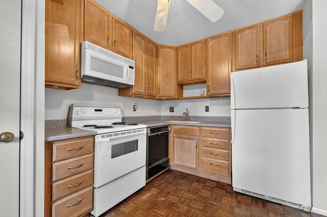 2438 Hardesty Drive S, Columbus, OH 43204