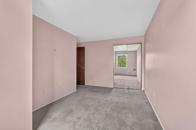 2438 Hardesty Drive S, Columbus, OH 43204
