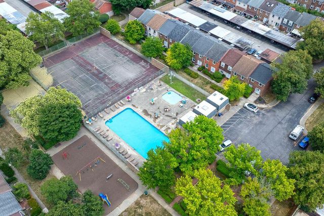 2438 Hardesty Drive S, Columbus, OH 43204