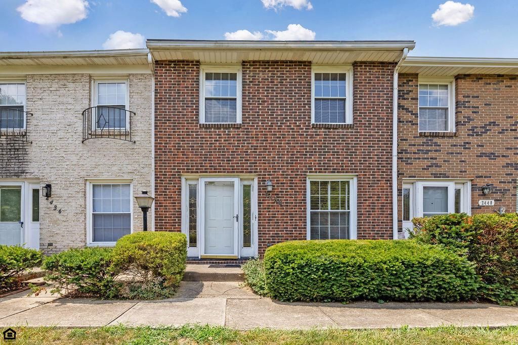 2438 Hardesty Drive S, Columbus, OH 43204