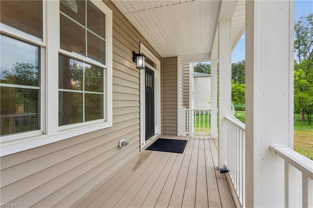 50 Forrest RD, Poquoson, VA 23662