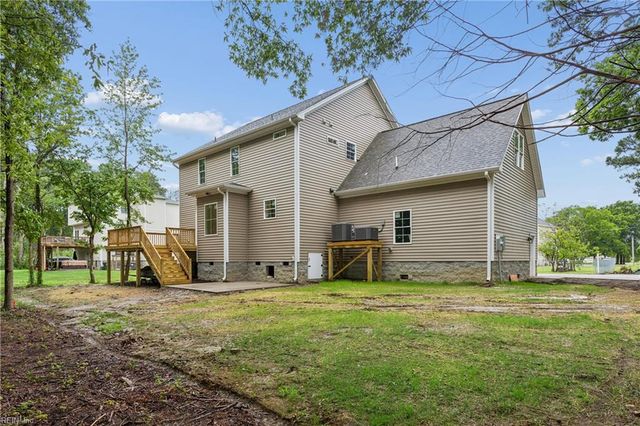 50 Forrest RD, Poquoson, VA 23662