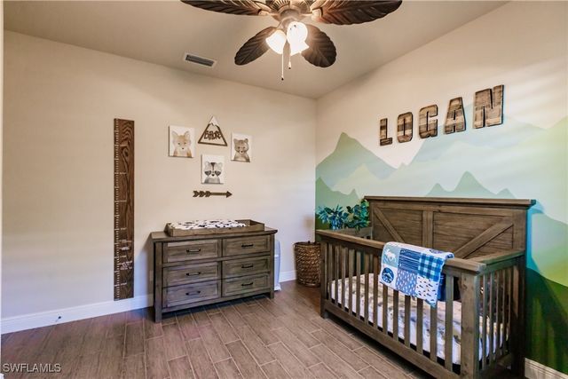 133 SW 54th TER, Cape Coral, FL 33914