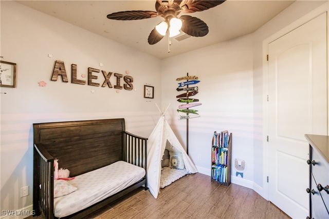 133 SW 54th TER, Cape Coral, FL 33914