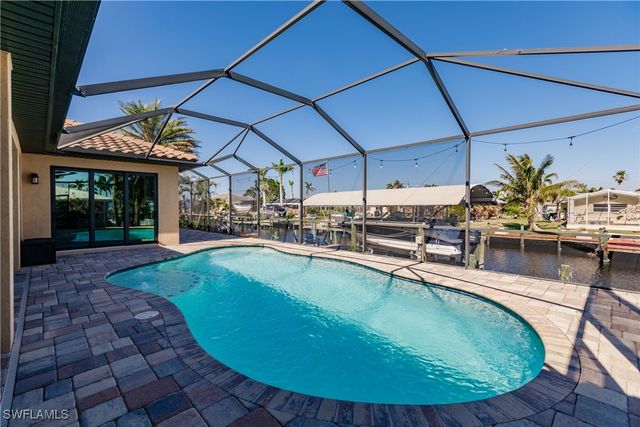 133 SW 54th TER, Cape Coral, FL 33914