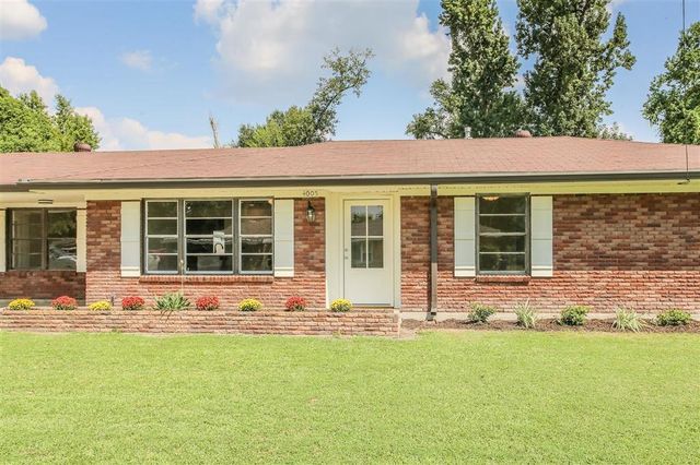 4005 Joseph Street, Lake Charles, LA 70605