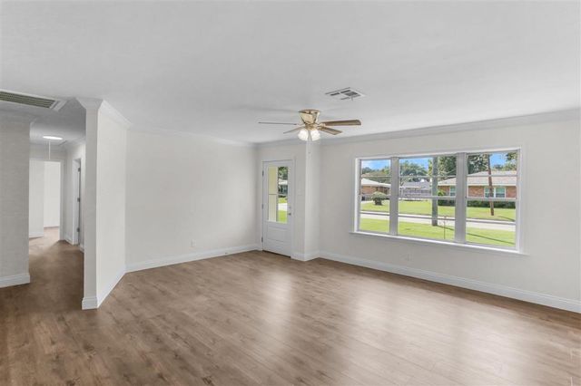 4005 Joseph Street, Lake Charles, LA 70605