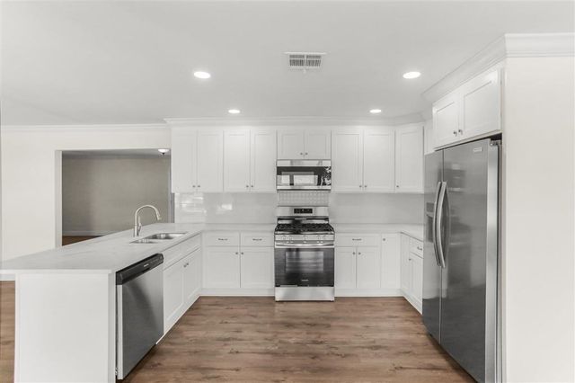 4005 Joseph Street, Lake Charles, LA 70605