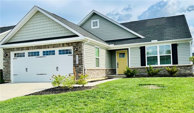 4022 Lupine Way, Tipp City, OH 45371