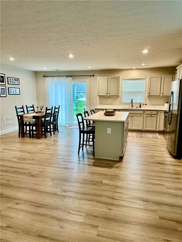 4022 Lupine Way, Tipp City, OH 45371