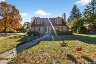 28025 Sunset Boulevard, Lathrup Village, MI 48076