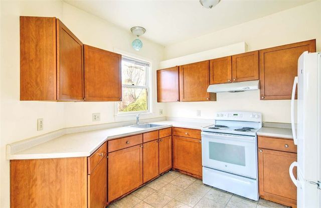 30 Division Street 68, Providence, RI 02909