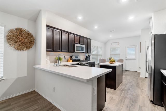 1490 Alamandine Avenue, Cross Roads, TX 76227