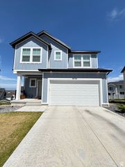 8726 W MINERAL DR, Magna, UT 84044