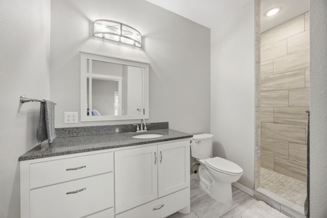 660 Voyager Drive, Alexandria, MN 56308