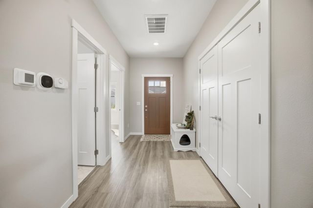 660 Voyager Drive, Alexandria, MN 56308