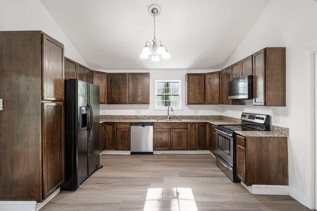 2720 Old Federal Road S, Chatsworth, GA 30705