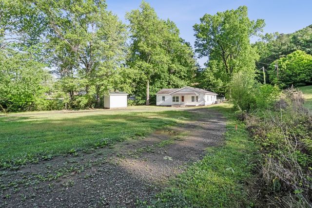 2720 Old Federal Road S, Chatsworth, GA 30705
