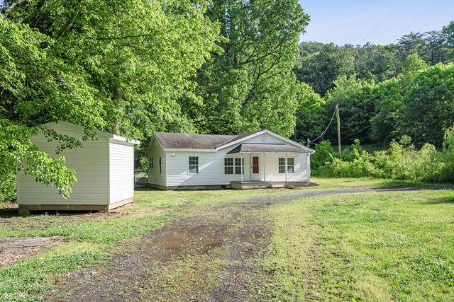 2720 Old Federal Road S, Chatsworth, GA 30705