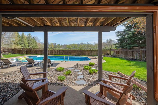 14235 Waco Street NW, Ramsey, MN 55303