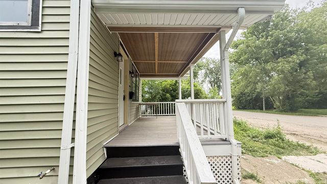 2820 Radcliffe Drive, Fort Wayne, IN 46806