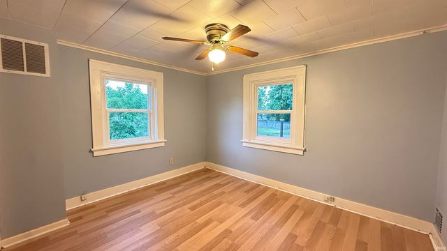 2820 Radcliffe Drive, Fort Wayne, IN 46806