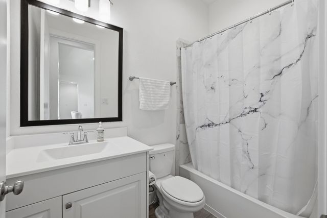 2219 Cherry Bridge Lane, Tomball, TX 77375