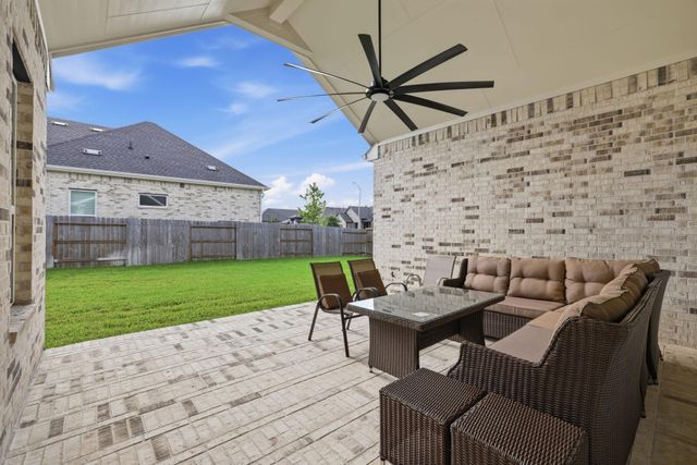 2219 Cherry Bridge Lane, Tomball, TX 77375
