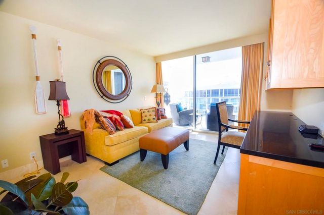 1810 Avenida Del Mundo 1609, Coronado, CA 92118