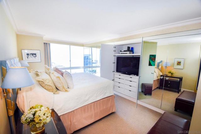 1810 Avenida Del Mundo 1609, Coronado, CA 92118
