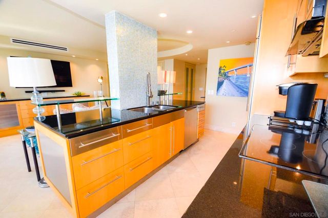 1810 Avenida Del Mundo 1609, Coronado, CA 92118