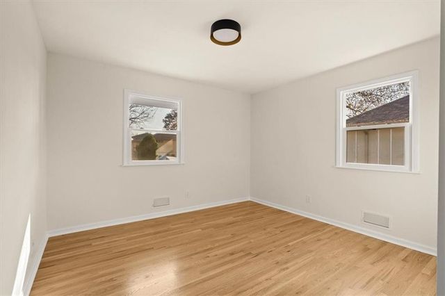 6016 E 107th Terrace, Kansas City, MO 64134