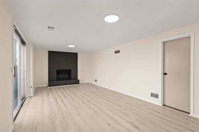 6016 E 107th Terrace, Kansas City, MO 64134