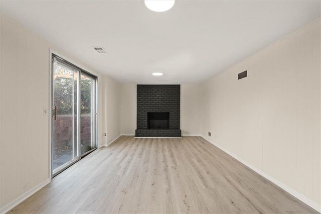 6016 E 107th Terrace, Kansas City, MO 64134