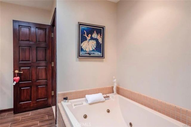4422 Alta Tupelo, Calabasas, CA 91302