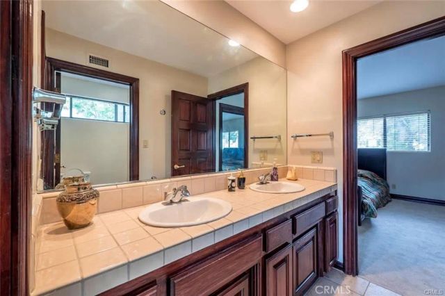 4422 Alta Tupelo, Calabasas, CA 91302