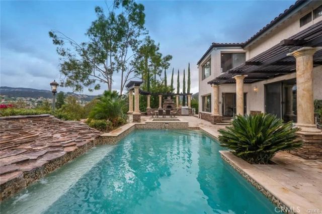 4422 Alta Tupelo, Calabasas, CA 91302