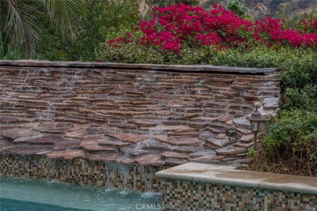 4422 Alta Tupelo, Calabasas, CA 91302