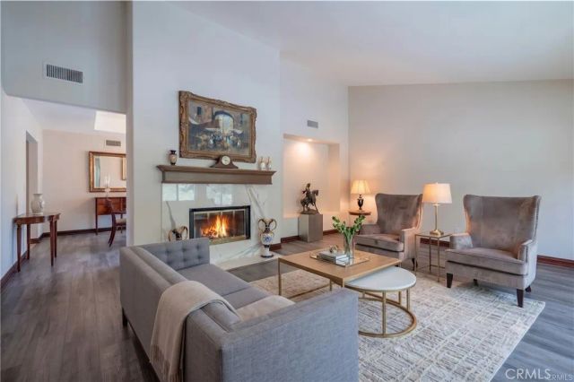 4422 Alta Tupelo, Calabasas, CA 91302