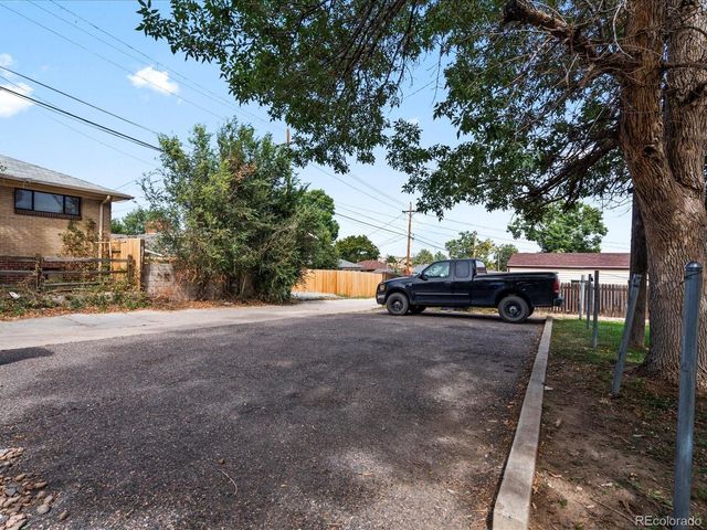 6325 Martin Luther King Jr Boulevard, Denver, CO 80207
