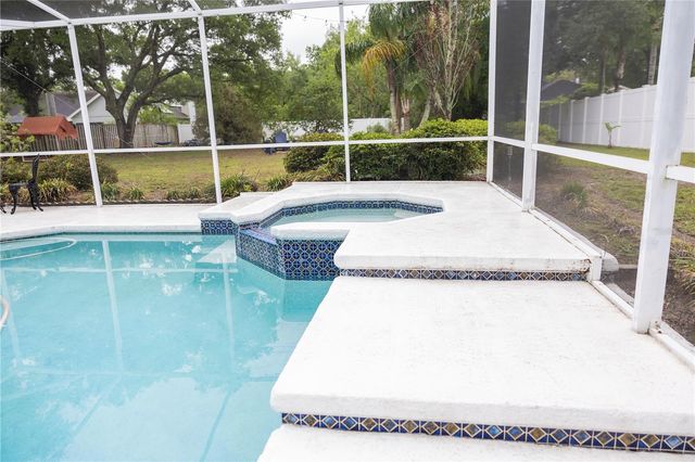 6305 S QUEENSWAY DRIVE, Temple Terrace, FL 33617