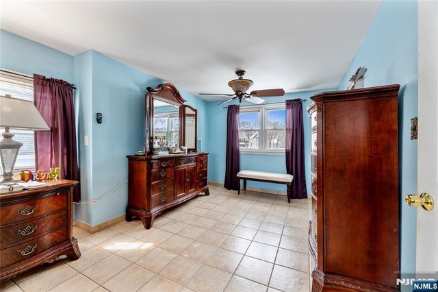95 William Place, Totowa, NJ 07512