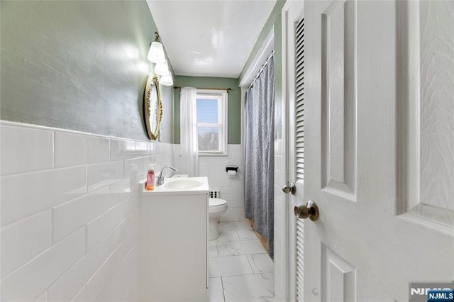 95 William Place, Totowa, NJ 07512