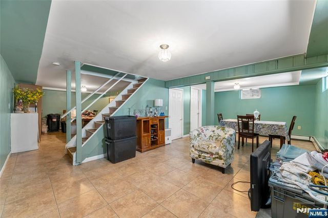 95 William Place, Totowa, NJ 07512