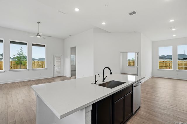 114 Cherrybark Oak, San Antonio, TX 78009