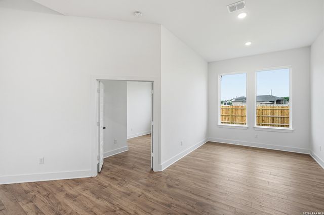 114 Cherrybark Oak, San Antonio, TX 78009