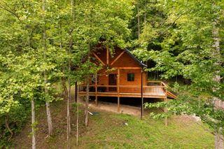 1400 Star Gap Road, Slade, KY 40376