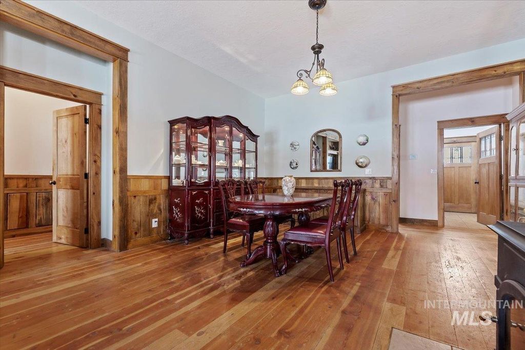 675 W Russell Dr, Prairie, ID 83647 photo 11